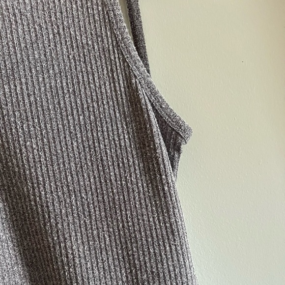 Aritzia Ribbed Hartmann Dress - Picture 4 of 8